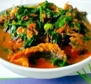 Ofe Áñara (Garden Egg Soup)
